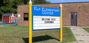 Elk Elementary Center welcome sign saying Welcome back elkhounds